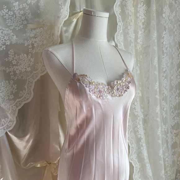 On hold! Vintage Satin Embroidered Beaded Front Slit Fairy Dress Slip - Picture 5 of 9